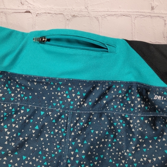 Nike Dry Fit Running Capri with Reflective Strip - Picture 7 of 9